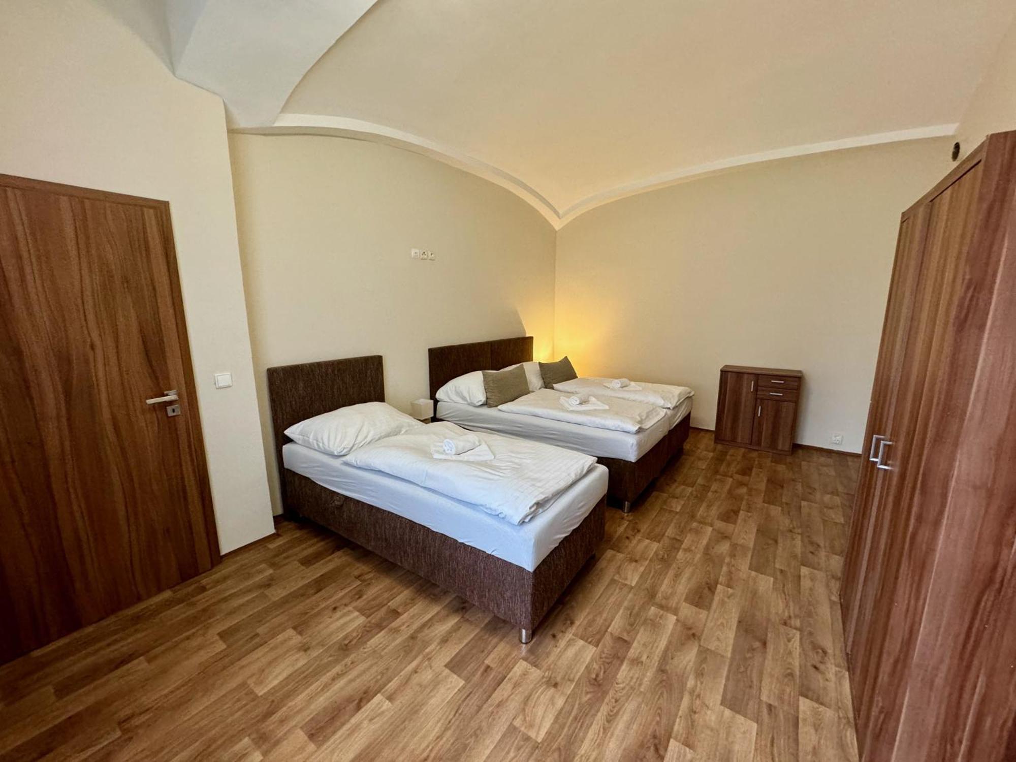 טפליצה Apartmany Laubeho Namesti מראה חיצוני תמונה